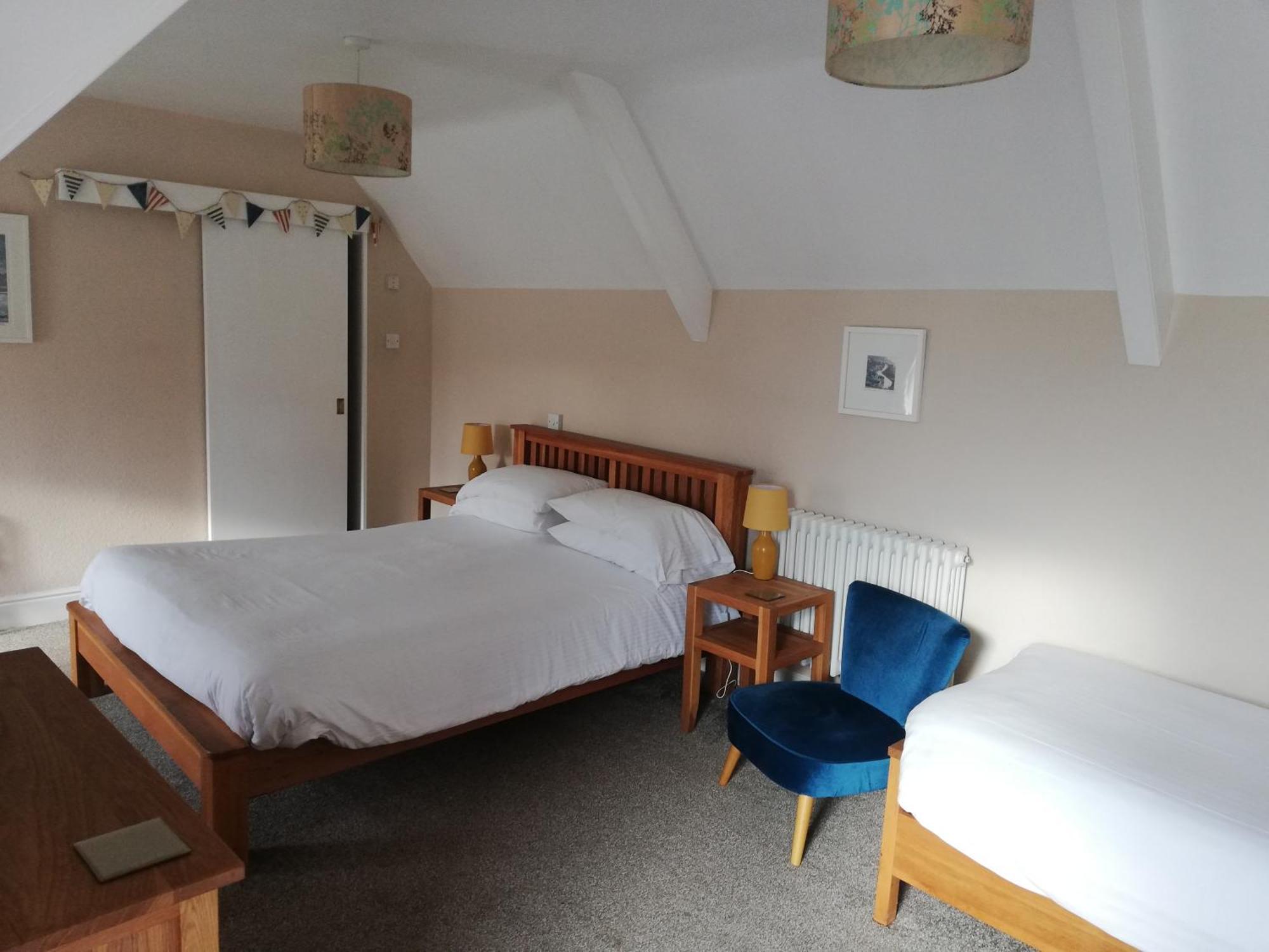 Treventon Guest House เพนแซนซ์ ภายนอก รูปภาพ
